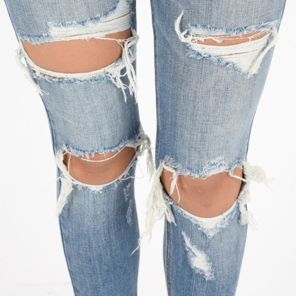 Last 3 - Store Closing‼️ Medium Rise Destroyed Jeans - Picture 3 of 6